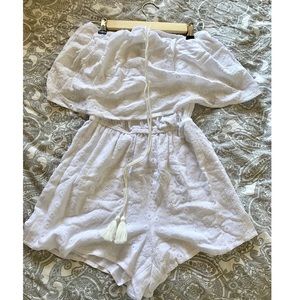 Cupcakes and Cashmere White Strapless Romper